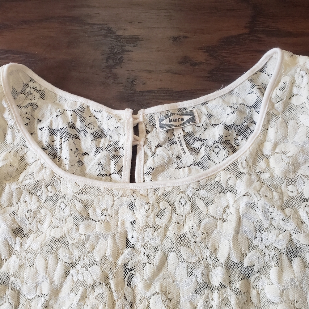 Carlotte Russe | Medium | Cream Lace Crop Top - Picture 7 of 7